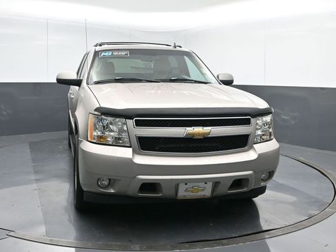 Used 2007 Chevrolet Avalanche LTZ w/ LTZ Preferred Equipment Group image 8