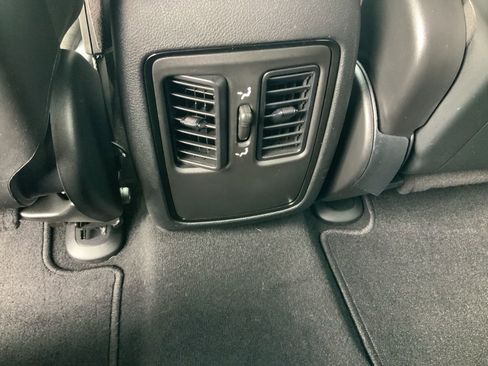 Used 2025 Dodge Durango GT w/ Blacktop Package image 18