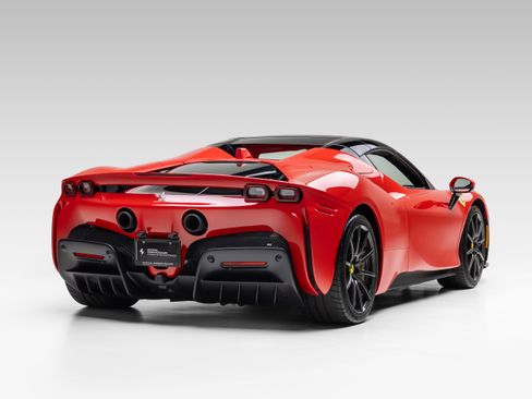 Certified 2025 Ferrari SF90 Spider AWD/4WD image 6