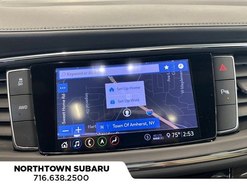 Used 2021 Buick Enclave Essence w/ Sound and Sites Package AWD/4WD image 10
