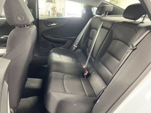 Used 2024 Chevrolet Malibu LT FWD image 23