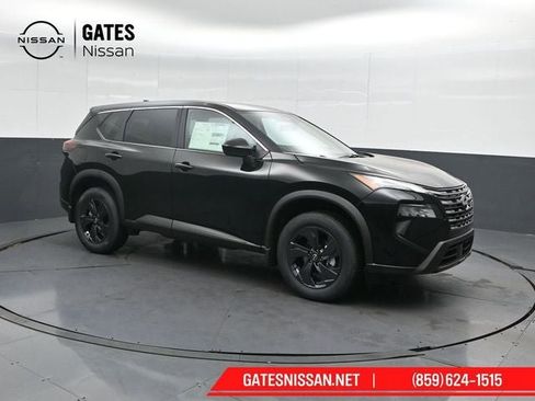 New 2026 Nissan Rogue SV w/ Cold Weather Package image 4