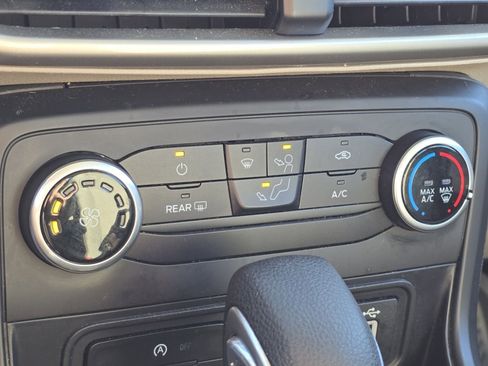 Used 2020 Ford EcoSport S image 29