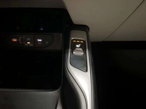 Used 2025 Kia Sorento S AWD/4WD image 52