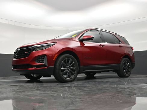 Used 2024 Chevrolet Equinox RS FWD image 19