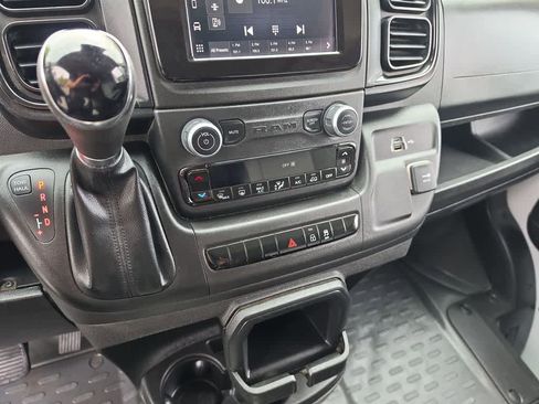 Used 2023 RAM ProMaster 2500 FWD image 18