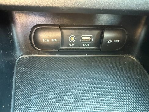 Used 2020 Kia Forte LXS image 17