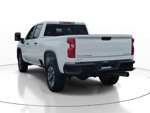 Used 2025 Chevrolet Silverado 2500 Custom w/ Custom Value Package AWD/4WD image 4