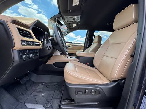 Used 2023 Chevrolet Tahoe Premier AWD/4WD image 26