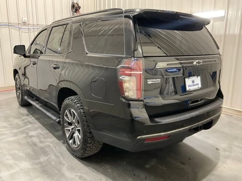Used 2022 Chevrolet Tahoe Z71 w/ Luxury Package AWD/4WD image 24