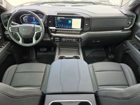 Used 2026 Chevrolet Silverado 3500 LTZ w/ LTZ Plus Package AWD/4WD image 3