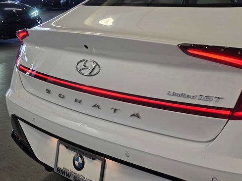 Used 2023 Hyundai Sonata Limited w/ Cargo Package FWD image 7