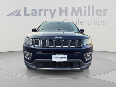 Used 2018 Jeep Compass Limited AWD/4WD image 8