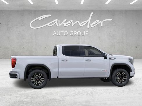 New 2026 GMC Sierra 1500 AT4 w/ AT4 Premium Package AWD/4WD image 6