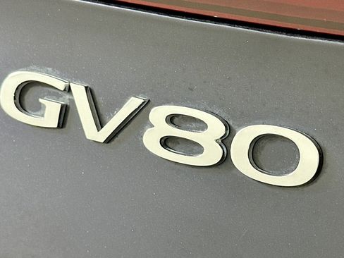 Used 2024 Genesis GV80 2.5T AWD/4WD image 10