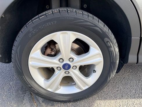 Used 2015 Ford Escape SE w/ Equipment Group 201A image 10