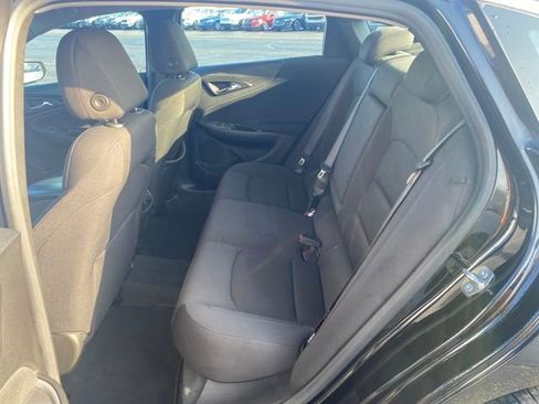 Used 2024 Chevrolet Malibu LT image 19