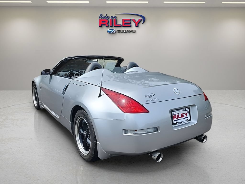 Used 2005 Nissan 350Z Enthusiast RWD image 6