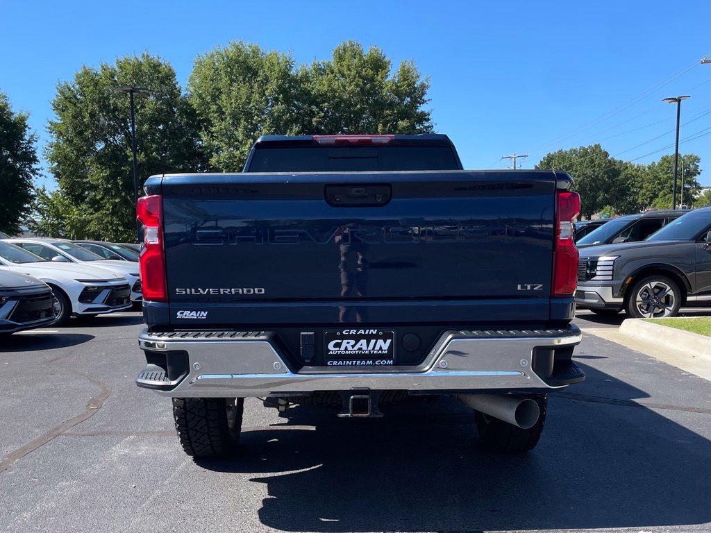 Used 2023 Chevrolet Silverado 2500 LTZ w/ LTZ Plus Package AWD/4WD image 7