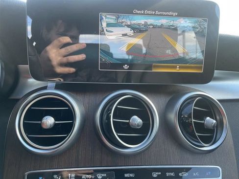 Used 2019 Mercedes-Benz C 300 4MATIC Sedan image 20