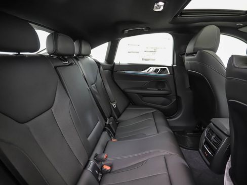 New 2026 BMW i4 xDrive40i w/ Parking Assistance Package image 27