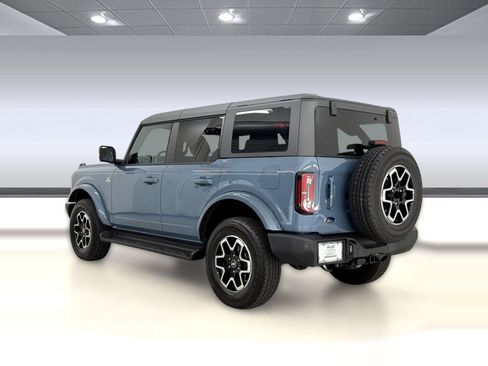 Used 2025 Ford Bronco Outer Banks AWD/4WD image 3