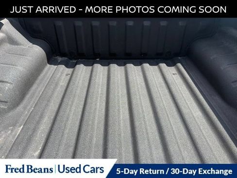 Used 2023 Nissan Frontier SV w/ SV Convenience Package AWD/4WD image 14