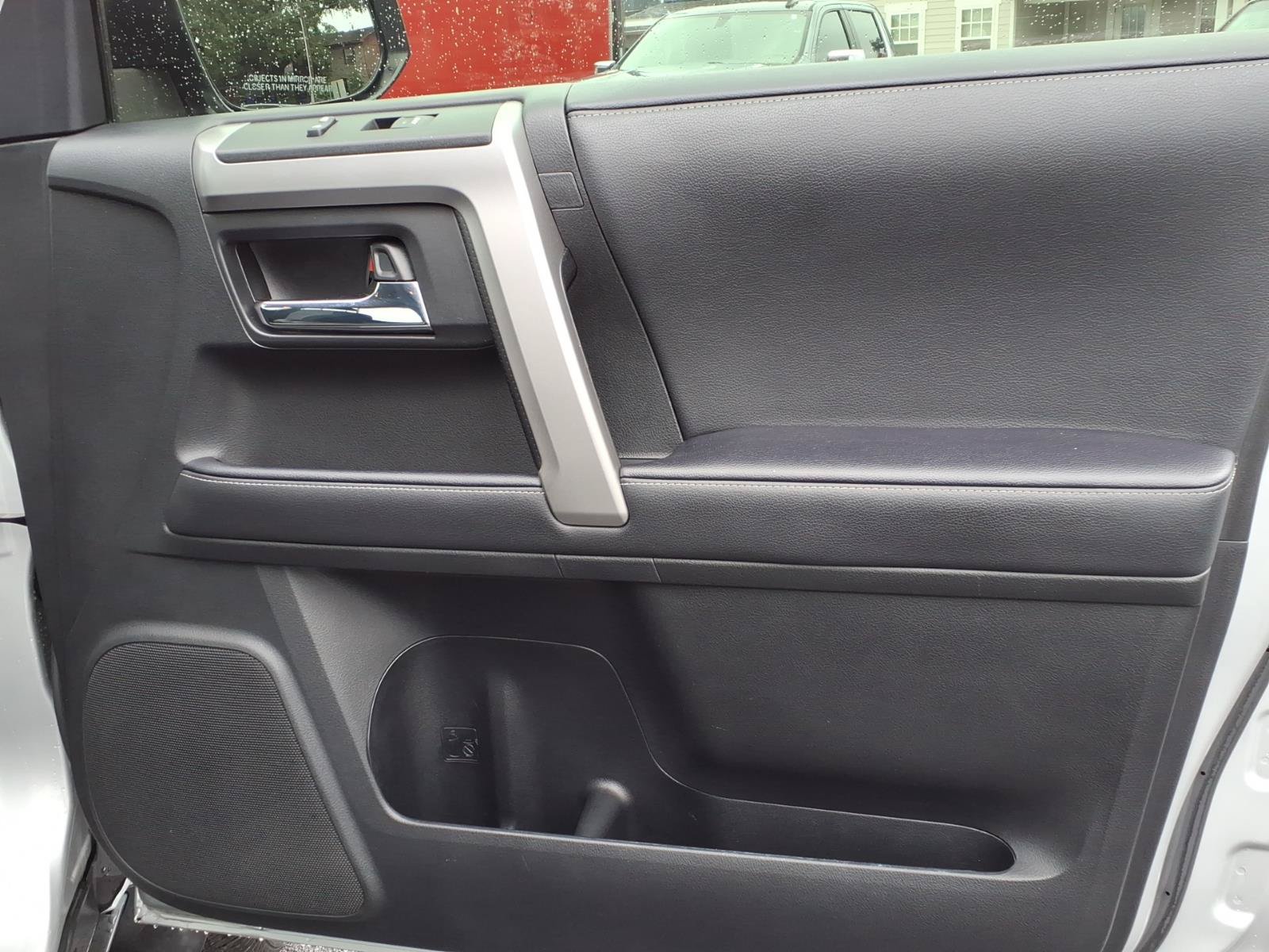 Used 2022 Toyota 4Runner SR5 RWD image 13