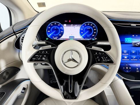 Used 2022 Mercedes-Benz EQS 580 4MATIC Sedan image 54