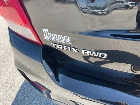 Used 2020 Chevrolet Trax LT w/ Driver Confidence Package AWD/4WD image 8