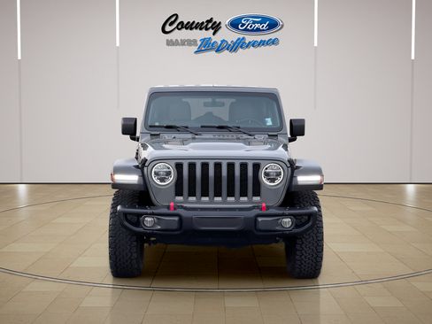 Used 2018 Jeep Wrangler Unlimited Rubicon AWD/4WD image 5