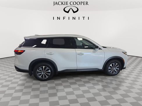 Used 2026 INFINITI QX60 Pure w/ Cargo Package AWD/4WD image 4