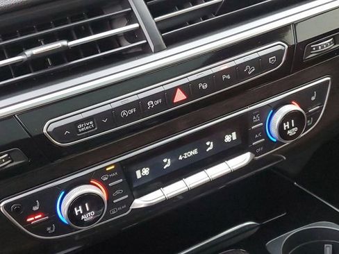 Used 2019 Audi Q7 3.0T Prestige w/ Prestige Package image 22