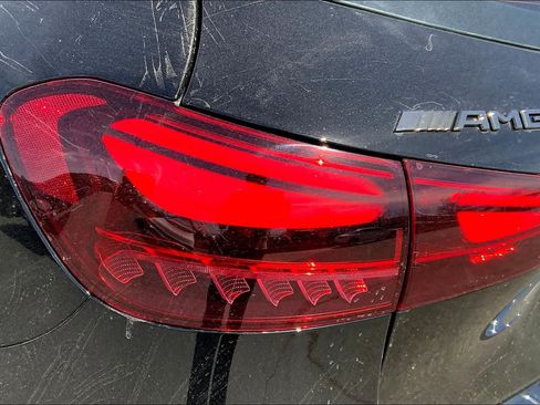 New 2025 Mercedes-Benz GLA 35 AMG 4MATIC image 6