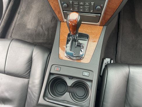 Used 2011 Cadillac STS RWD image 14
