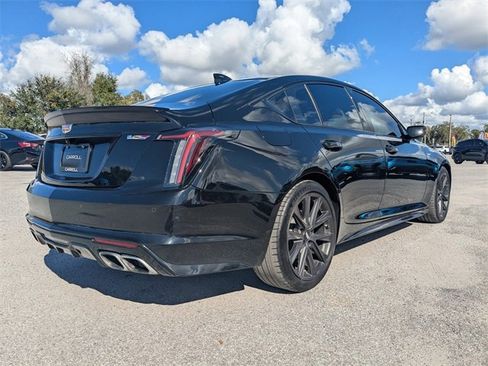 Used 2021 Cadillac CT5 V image 3