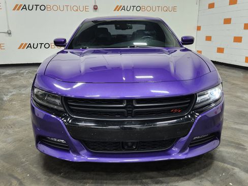 Used 2016 Dodge Charger R/T image 12