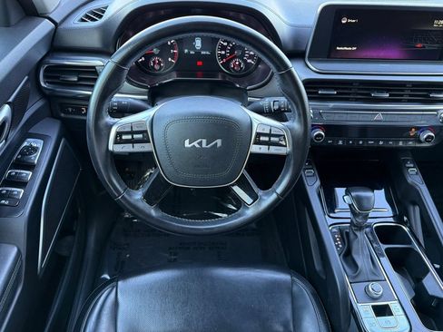 Used 2022 Kia Telluride S image 28