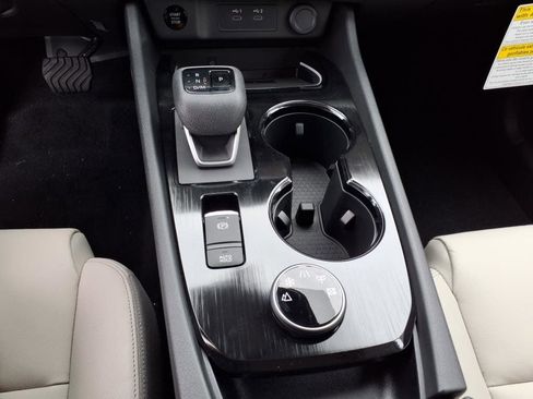 New 2025 Nissan Rogue SL w/ Tech Package image 14