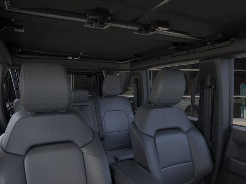 New 2025 Ford Bronco Outer Banks image 13