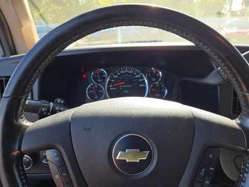 Used 2021 Chevrolet Express 2500 w/ Safety Package RWD image 24