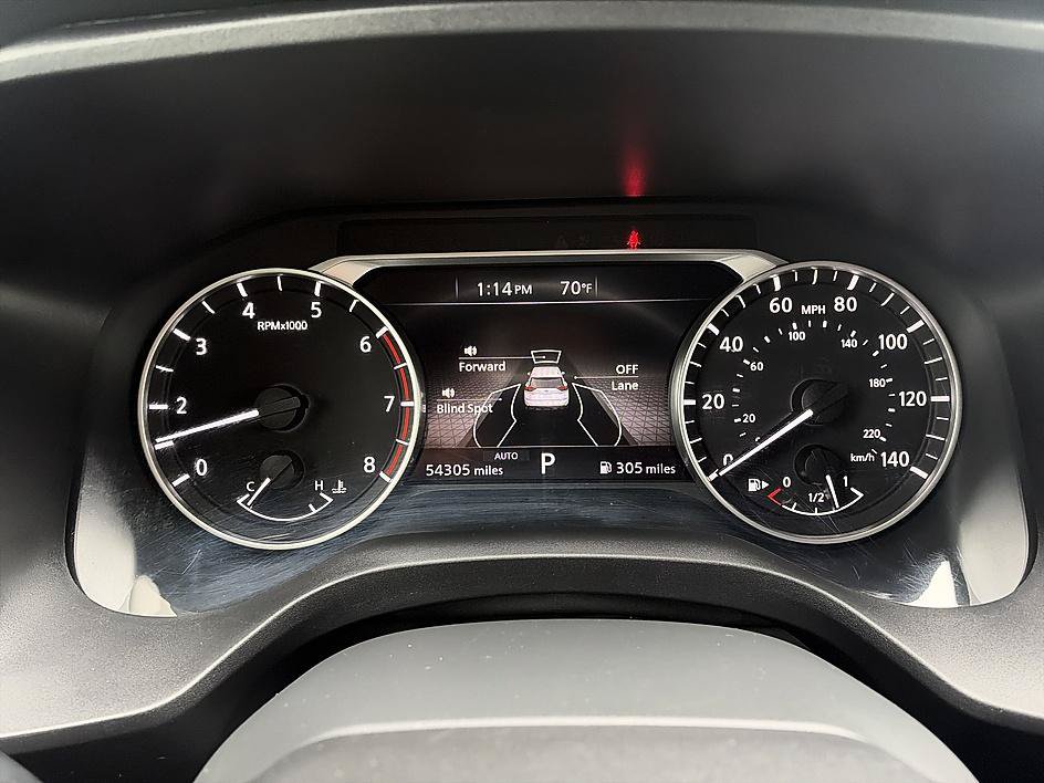 Used 2025 Nissan Rogue SV AWD/4WD image 14