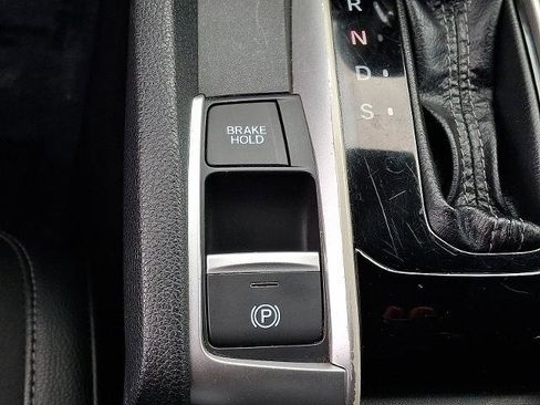 Used 2019 Honda Civic Sport image 23