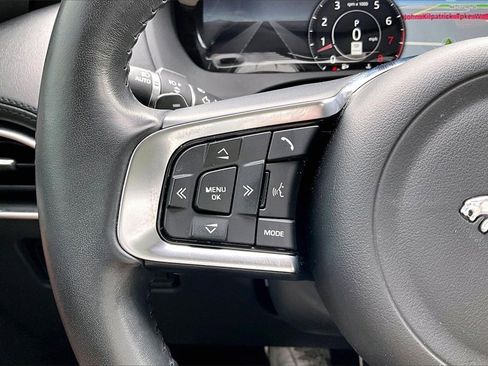 Used 2019 Jaguar F-PACE Portfolio image 20