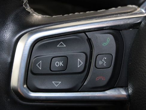 Used 2023 Jeep Wrangler Unlimited Sahara w/ Cold Weather Group image 21