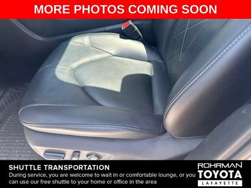 Used 2025 Toyota Highlander Platinum AWD/4WD image 6