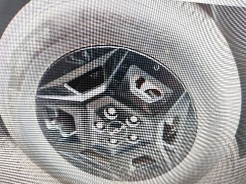 Certified 2026 Kia Carnival FWD image 11