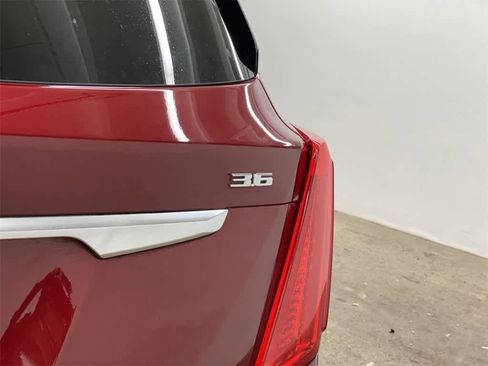 Used 2017 Cadillac XT5 Platinum image 11