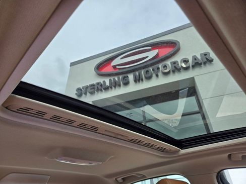 Used 2013 BMW 335i xDrive Sedan w/ Premium Pkg image 7