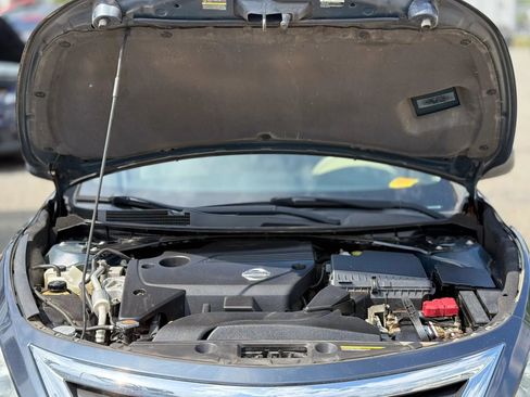 Used 2015 Nissan Altima 2.5 S w/ Sport Value Package FWD image 29